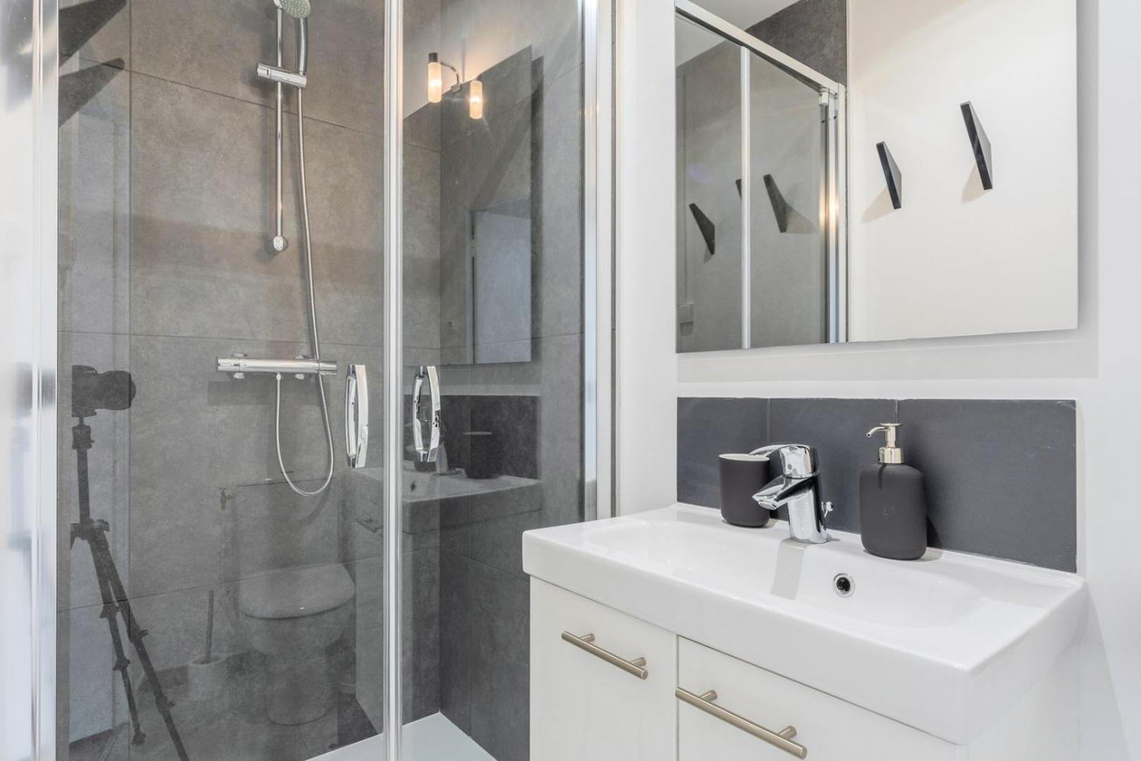 Bright 3-bedroom 2-bathroom Flat * Rijsel